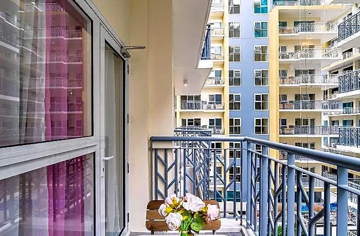 Bayshore Luxe By Prime